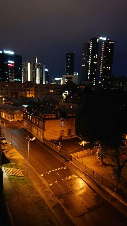Center - Mardi St., Free Parking!!! Appartement